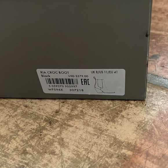 New ALLSAINTS Ria Black Size 11 Leather Croc Embossed Ankle Boots MSRP$379 - Picture 10 of 12